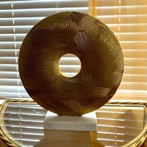 Gold metal fan decor